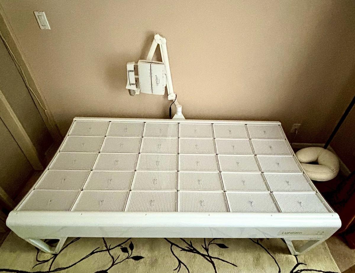 LED Light Therapy bed