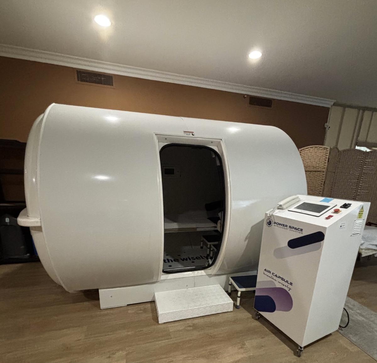 Hyperbaric Oxygen Therapy (HBOT) chamber